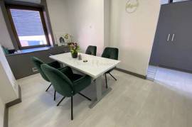 CENTAR, RIJEKA, 20 m2, Najam odličnog uredskog prostora, 20 , Iznajmljivanje, Rijeka