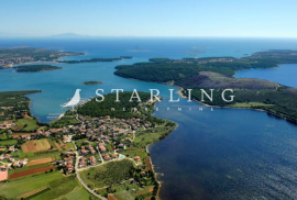 PRODAJA, GRAĐEVINSKO ZEMLJIŠTE PRVI RED DO MORA, POMER, 817 m2, 817 , Medulin