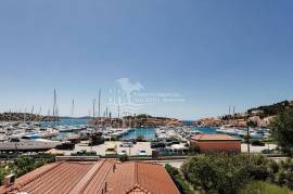 HOTEL Prvi red do mora pansion u centru Tribunja, 848 , Prodaja, Tribunj