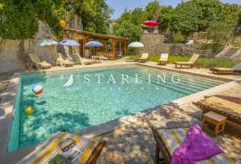 PRODAJA, KUĆA, VINKURAN, PULA, 260 M2, 260 , Medulin