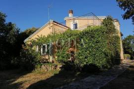 Lijepa kuća sa dva stana,Ližnjan okolica, 150 , Ližnjan