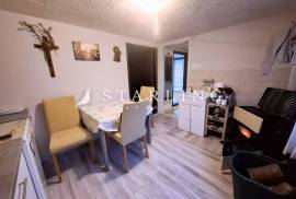 DVIJE KUĆE, PRODAJA, ZAGREB, TRNAVA, 140 m2, 140 , Donja Dubrava