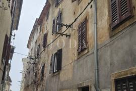 Lijepa kamena kuća u nizu,Vodnjan, 85 , Vodnjan