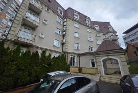 Dvosoban namješten stan sa garažom Koševo, Koševska Hills, 81 m2, Sarajevo – Centar