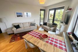 Trosoban namješten apartman Bjelašnica, 65 m2, Trnovo