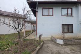 Kuća na dvije etaže, Vratnik, 223 m2, 223 , Sarajevo – Stari grad