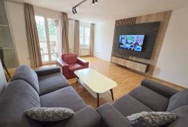 Četverosoban renoviran namješten stan Čobanija, 93m2, Sarajevo – Centar