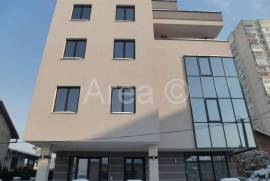 Novoizgradjeni poslovni objekat u centru, 1300 , Iznajmljivanje, Sarajevo – Novo Sarajevo