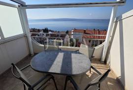 Dramalj stan sa panoramskim pogledom, Crikvenica