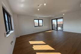 Luksuzni penthouse u centru Zagreba (najam), 188 , Iznajmljivanje, Peščenica - Žitnjak