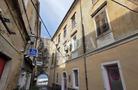 Apartman Senj prvi red do mora centar 42 m2, Senj