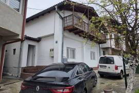 Kuća na dvije etaže Sedrenik, 145 m2, 145 , Sarajevo – Stari grad