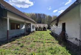 IMANJE, PRODAJA, KARLOVAC, VOJNIĆ, 81.704,00 m2, 150 , Vojnić
