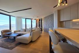 Luksuzan stan sa garažom Roof Gardens, 103 m2, Ilidža