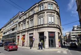 Trosoban renoviran i namješten stan Centar, 80 m2, Sarajevo – Centar