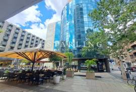 , Donji Grad, Prodaja