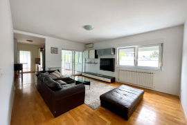 Penthouse Sveti Duh, 2S+DB, 102 m2, najam stan *neposredna blizina Vinogradske bolnice, Črnomerec