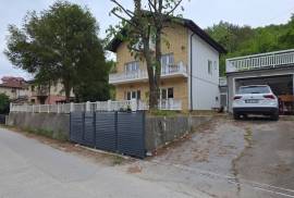 Kuća na tri etaže Vogošća, 210 m2, 210 , Vogošća