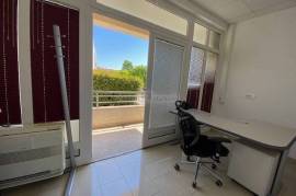 Rijeka, Zamet, najam, veiki uredski prostor, 185 m2, 7 soba, 185 , Iznajmljivanje, Rijeka