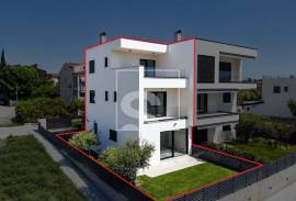 Poreč, kuća s 3 spavaće 800 metara od mora, pogled more, 160 , Poreč