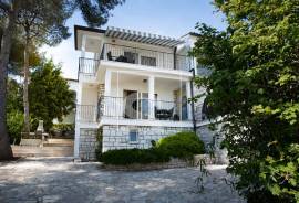 , Rovinj, Prodaja
