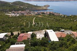STINICA – Samostojeća kuća s otvorenim pogledom na more i garažom, 140 , Senj