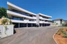 LOVRAN – PENTHOUSE U NOVOGRADNJI S POGLEDOM NA MORE, Lovran