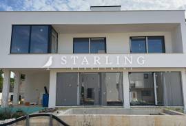 PRODAJA, KUĆA ZA ODMOR S BAZENOM, 200 M2, MEDULIN, 200 , Medulin