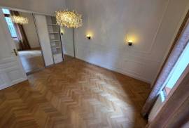 Trosoban renoviran stan Centar, 80 m2, Sarajevo – Centar