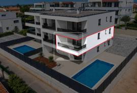 Stanovi, Novigrad, Prodaja