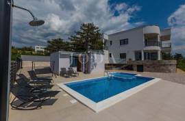 , Crikvenica, Prodaja