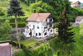 Kuća na tri etaže Dobroševići, 225 m2, #13582, 225 , Ilidža