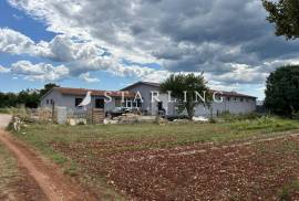 , Svetvinčenat, Prodaja