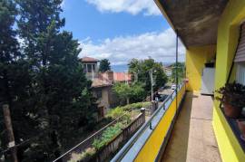 Stan na Pećinama sa velikim balkonom, Rijeka