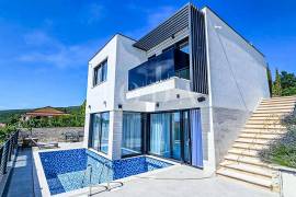 , Crikvenica, Prodaja