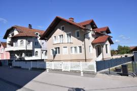 Kuca u centru Modrice , 300 , Modriča