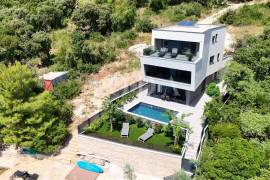 Posedarje, vila prvi red do mora, 210 , Posedarje