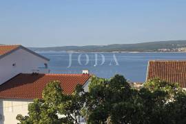 CRIKVENICA, stan sa garažom i okućnicom, Crikvenica