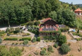 KUĆA, PRODAJA, KRAPINA, PREGRADA, 228 m2, 5-sobna, parcela 3293 m2, 228 , Pregrada