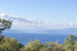 GRAĐEVINSKO ZEMLJIŠTE 13.662 m² S  POGLEDOM NA MORE, 13662 , Kostrena