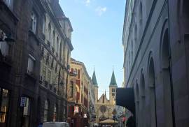 Trosoban stan kod Katedrale, Satri Grad, 64 m2, Sarajevo – Stari grad