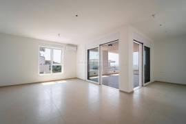 NOVALJA , LUKSUZNI PENTHOUSE , 3S+DB, 101 m2, terasa, jacuzzi, Novalja