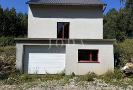 Breze-Kuca 106m2, 106 , Novi Vinodolski