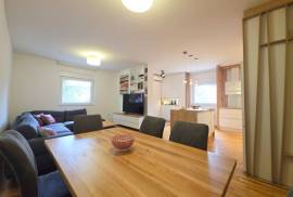 Četverosoban namješten stan novogradnja Vogošća, 96 m2, Vogošća