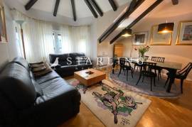 STAN+GARAŽA, PRODAJA, ZAGREB, KVATRIĆ, 150 m2, 3-soban, Maksimir