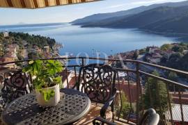 Rabac, prekrasan stan sa jedinstvenim pogledom na more, Labin