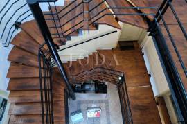 Poslovni prostori u centru Rijeke – 176 m², 176 , Prodaja, Rijeka