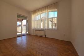 Stan sa garažom Koševo, 130 m2, Sarajevo – Centar