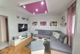 PRODAJA, STAN, PULA, 2SS+DB, 72 M2, Pula