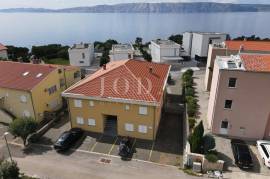 Apartman 70 metara od plaže, Novi Vinodolski
